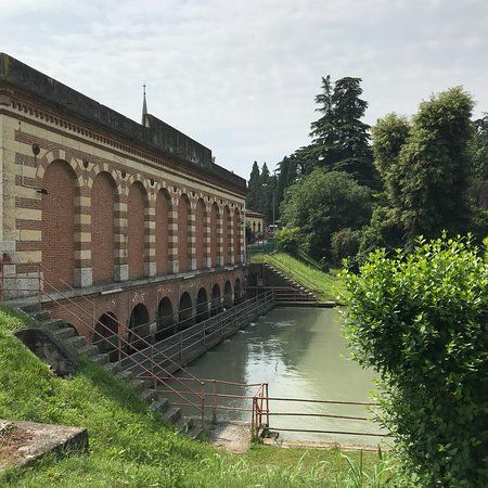 Chievo Dam with bridge